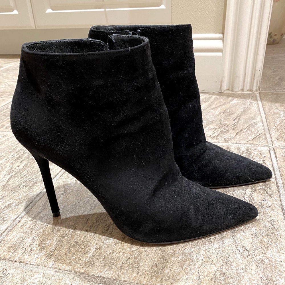 Stuart Weitzman Black Booties